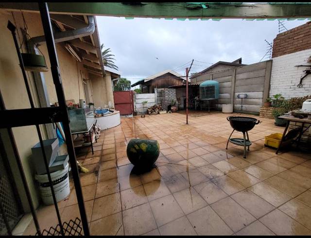 3 BEDROOM HOUSE FOR SALE IN CASSELDALE